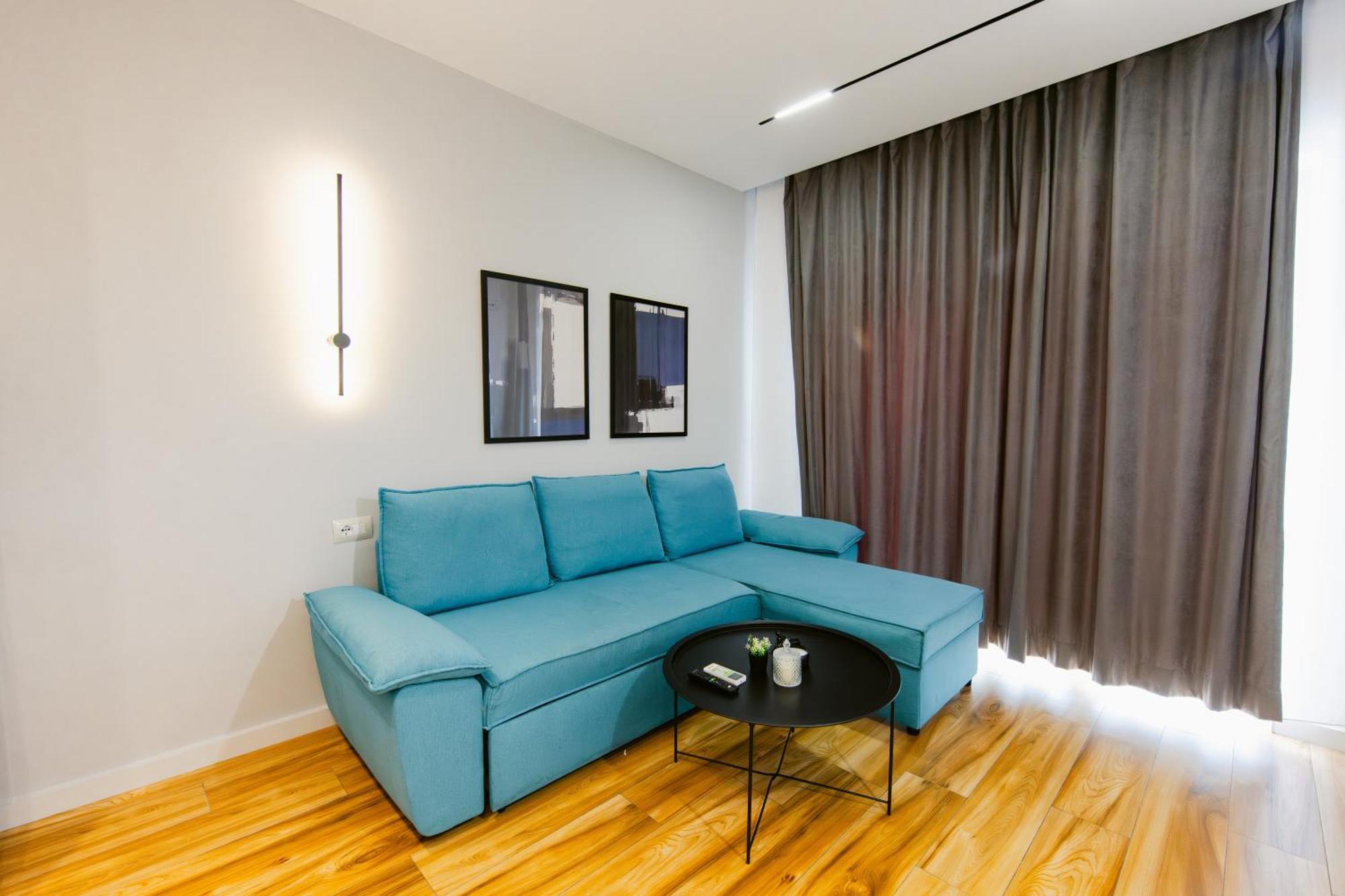 Durres Str Modern Apartments - The Nest 地拉那 外观 照片