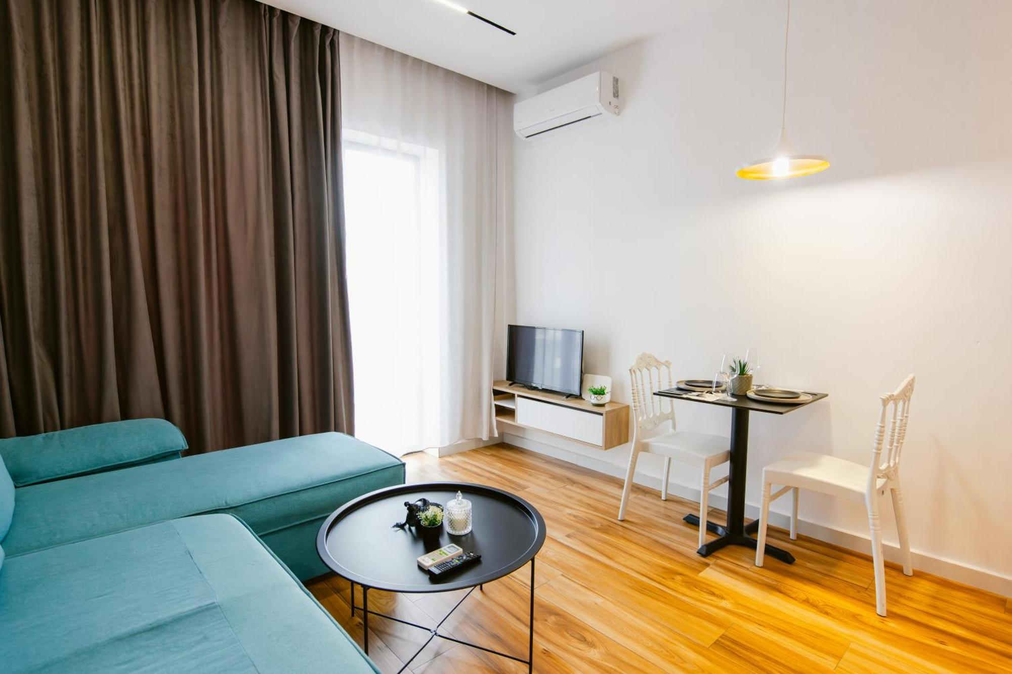 Durres Str Modern Apartments - The Nest 地拉那 外观 照片